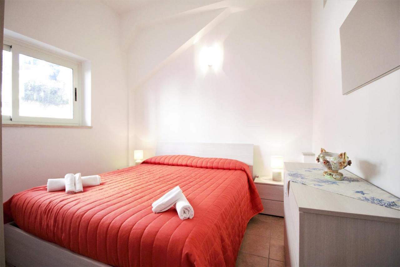 Holidaycasa Sebastiano - Grazioso Bilocale A 150 Mt Dal Mare Sperlonga Luaran gambar